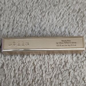 Stila Beauty Boss Lip Gloss in Gold Packaging
